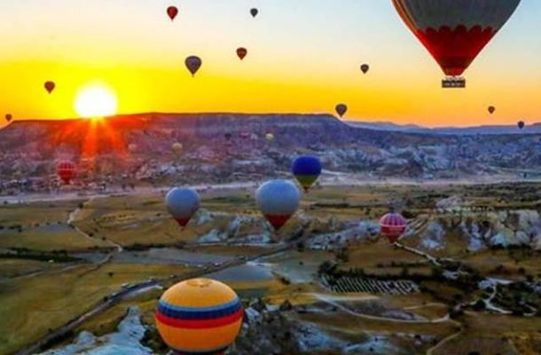Hot-air Balloon Tour