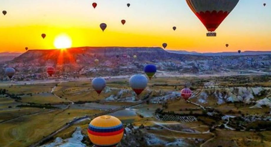 Hot-air Balloon Tour